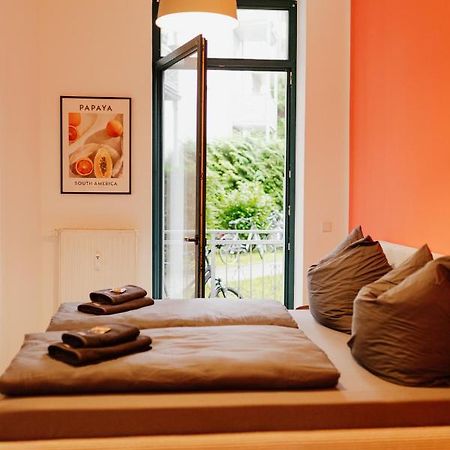 Design Apartment Stadtfeld-Ost Mit Netflix & 2 Schlafzimmern Magdeburg Exterior photo