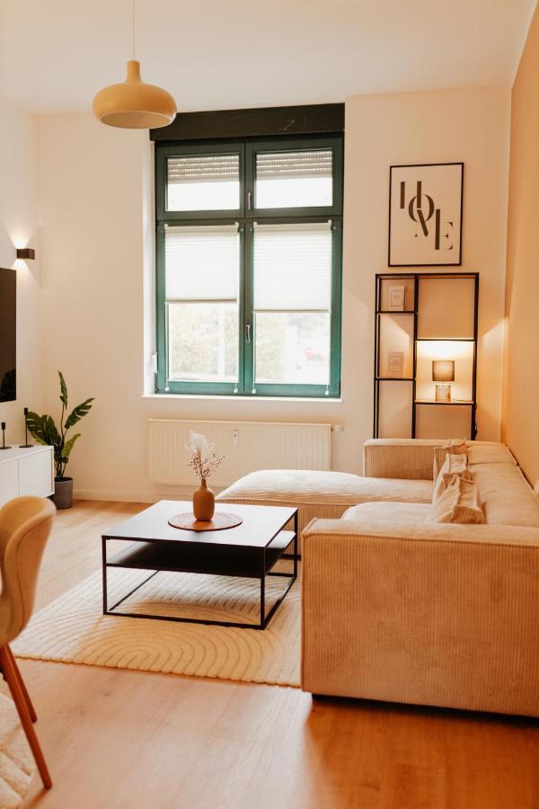 Design Apartment Stadtfeld-Ost Mit Netflix & 2 Schlafzimmern Magdeburg Exterior photo